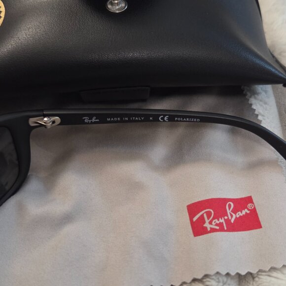 Ray-Ban Polarized Predator Sunglasses - Picture 4 of 9